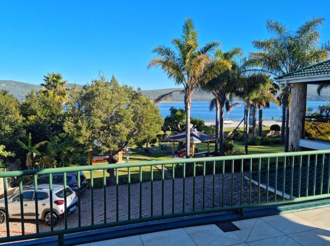 Lagoon Breeze Guest House Knysna Exteriör bild
