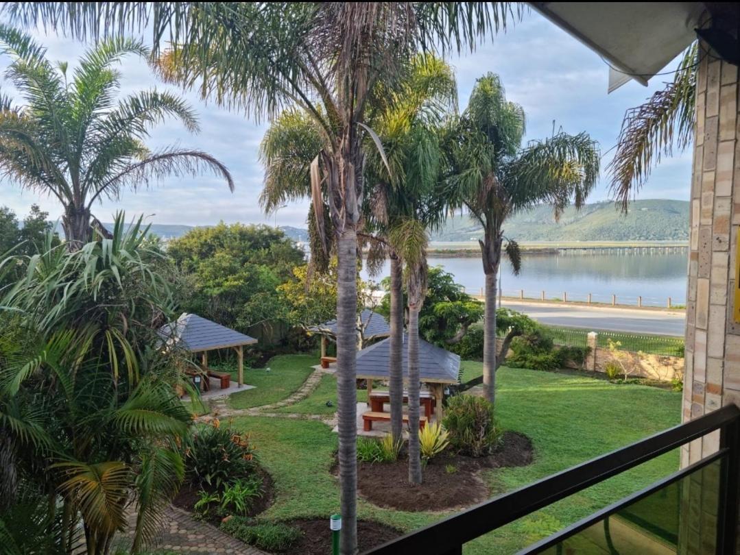 Lagoon Breeze Guest House Knysna Exteriör bild